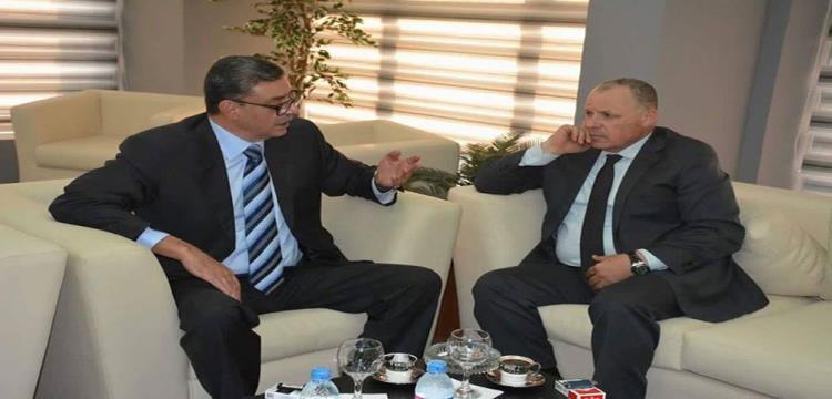 محمود طاهر وابوريدة محمود طاهر وابوريدة